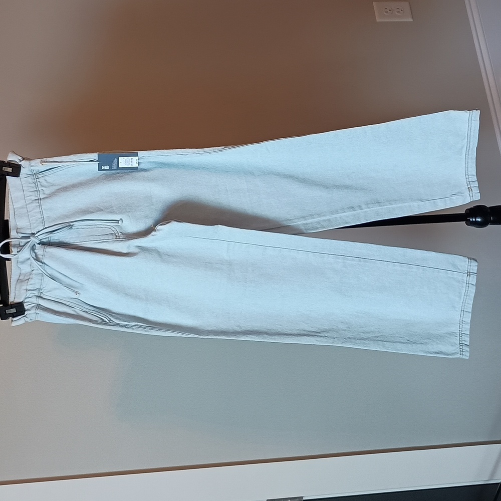 Universal Thread Wide Leg Jeans NWT